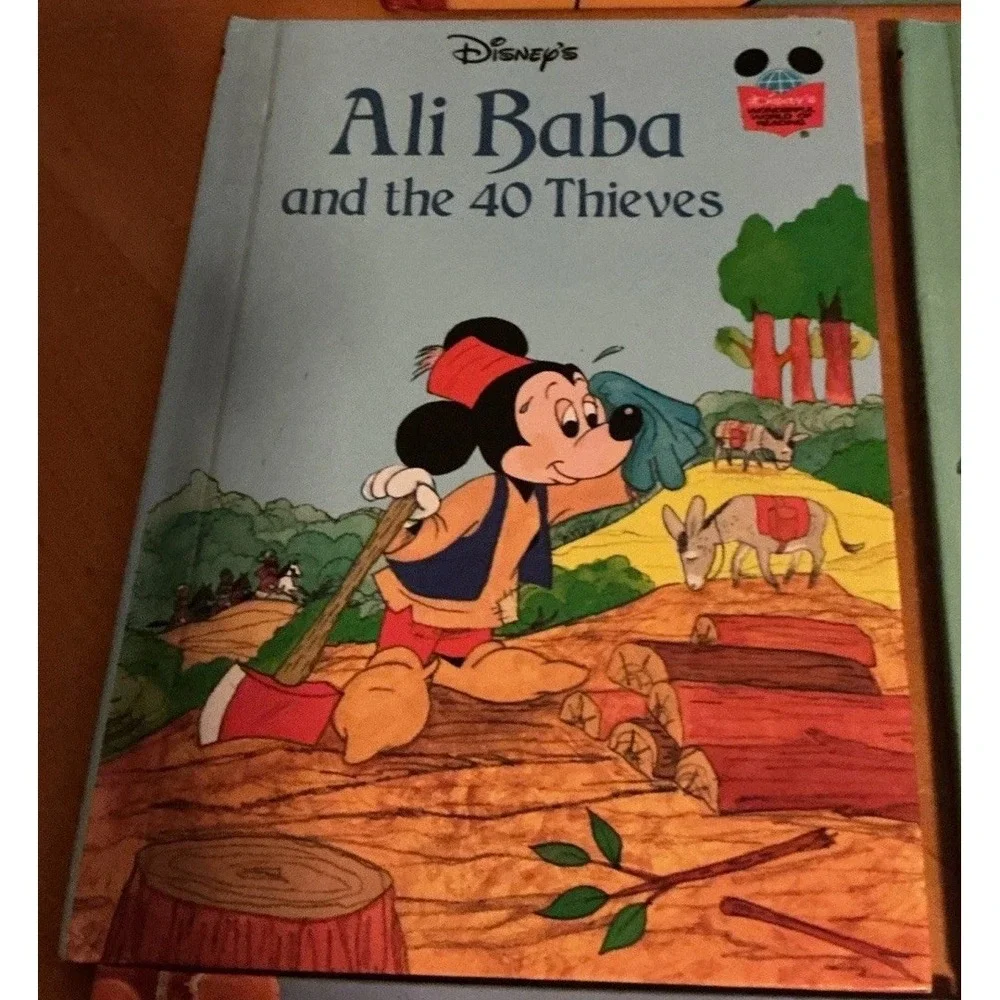 Lot Of 8 Disney‎ Hard Cover Books, Pinocchio, 102 Dalmatians, And More